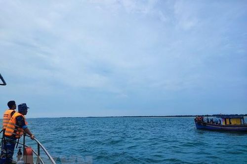 Vụ 2 ngư dân mất tích trên biển Quảng Trị: Tìm thấy thi thể người vợ