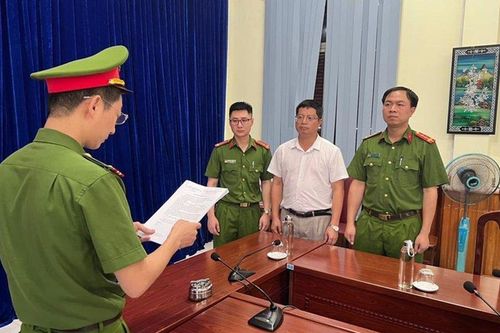 Bắt Phó Giám đốc Sở Nông nghiệp và Phát triển nông thôn tỉnh Sơn La