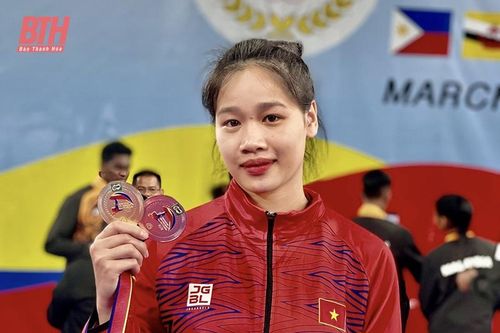 VĐV Karate Trương Thị Thương giành HCV thứ 2 cho thể thao Thanh Hóa tại SEA Games 32