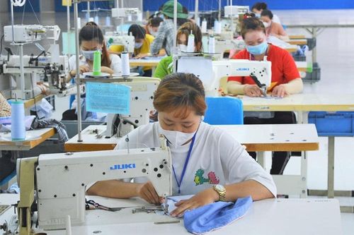 Nhiều nội dung được công nhân gửi gắm trước buổi tiếp xúc với Đoàn Đại biểu Quốc hội