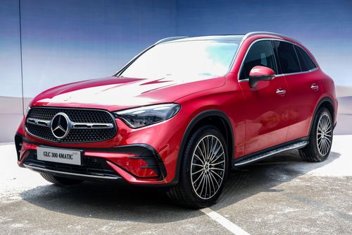 Mercedes-Benz GLC 300 2023 giá từ 2,8 tỷ đồng tại Việt Nam