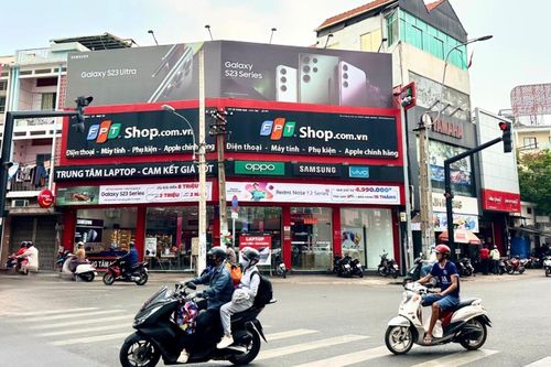 Quý I buồn của các doanh nghiệp bán iPhone