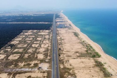 Vì sao phải 'nắn' hơn 4km đường Hùng Vương ven biển Phú Yên về phía Tây?