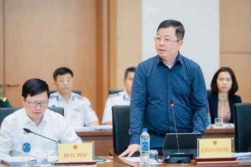 Tất cả chủ tài khoản mạng xã hội phải thực hiện việc định danh