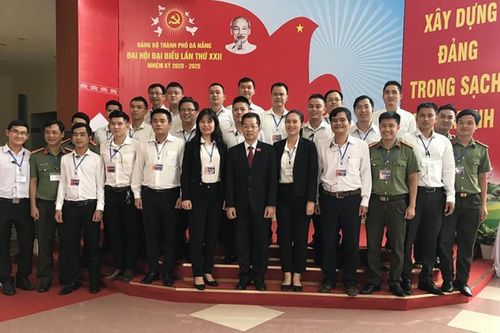 Đảm bảo an ninh chính trị, bảo vệ nền tảng tư tưởng của Đảng