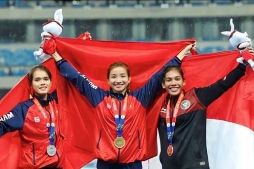 TRỰC TIẾP, SEA Games 32 chiều 10-5: Điền kinh, bóng bàn, cầu lông, Bóng rổ... Việt Nam tạm nhất toàn đoàn