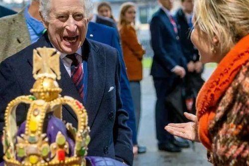 Quyền lực mềm 'có tiền cũng không mua được' của Hoàng gia Anh: Từ Nữ hoàng Elizabeth II tới Vua Charles III