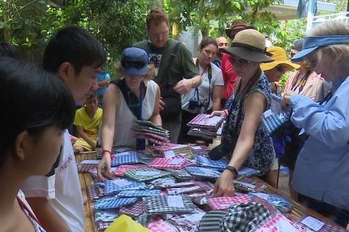 Nghề dệt choàng xã Long Khánh A được công nhận Di sản văn hóa phi vật thể Quốc gia