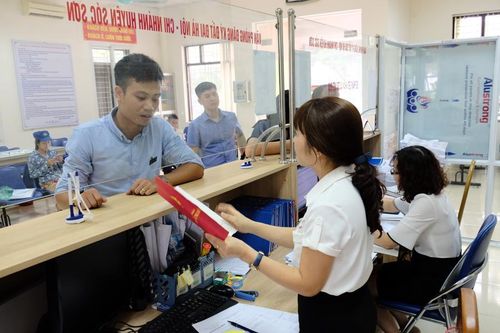 Để 'nhường ghế' trở thành bình thường