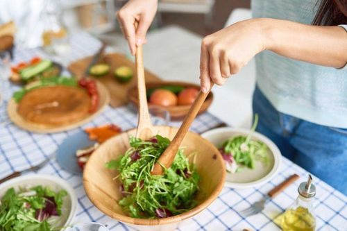 Cách phòng ngừa ngộ độc thực phẩm trong mùa nắng, nóng