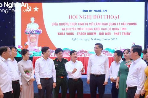Tận tụy, nỗ lực cao nhất cho khát vọng phát triển của tỉnh