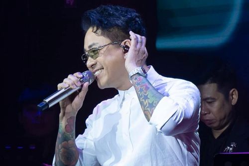 Từng bị chê giọng hát xuống cấp, dân mạng bỗng 'quay xe' khi Tuấn Hưng thể hiện hit của Khắc Việt