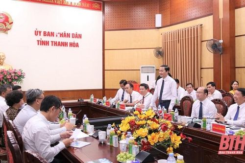 Chủ tịch UBND tỉnh Đỗ Minh Tuấn tiếp và làm việc với đoàn công tác Công ty CP Tập đoàn TH