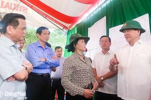 Bí thư Tỉnh ủy Nguyễn Hồng Lĩnh khảo sát hồ Suối Đầm