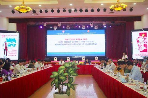 Hội thảo khoa học Quảng trường Hồ Chí Minh và Tượng đài Bác Hồ - định hướng phát huy di sản văn hóa Hồ Chí Minh