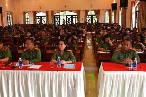 Bế mạc hội nghị tập huấn quản lý, nâng cao nghiệp vụ báo chí trong CAND