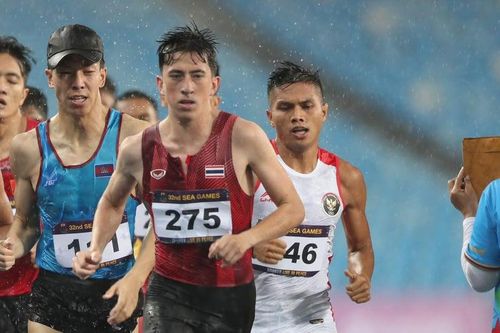 Lính hải quân Indonesia dự SEA Games 32 thua 2 VĐV Việt Nam