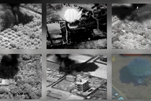 Video Israel đánh chặn hàng chục quả rocket từ Dải Gaza