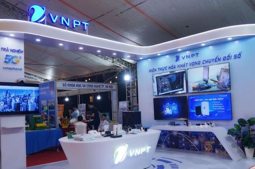 VNPT trình diễn 5G tại Techfest đồng bằng sông Hồng 2023