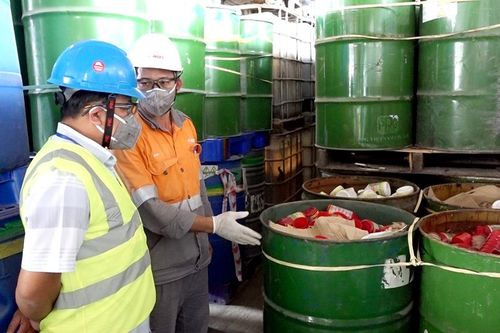 An Giang: Tiêu hủy số lượng lớn thuốc bảo vệ thực vật chứa chất cấm sử dụng tại Việt Nam