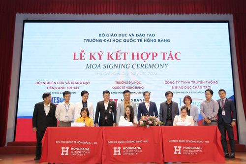 Tân sinh viên HIU sẽ được tặng khóa học IELTS chuẩn đầu ra