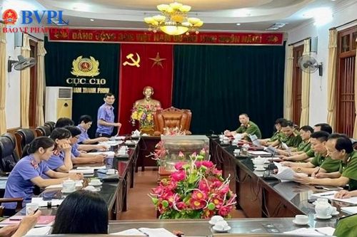 Kiểm sát việc thi hành án phạt tù tại các Trại giam Thanh Phong, Thanh Cẩm
