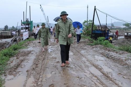 Kiểm tra tiến độ công trình phục vụ công tác phòng, chống lụt bão