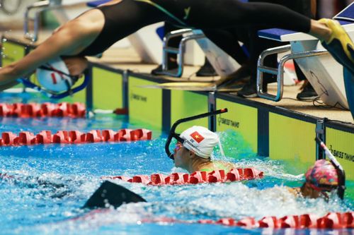 SEA Games 32 ngày 13/5: 'Cơn mưa Vàng' cho Đoàn Việt Nam