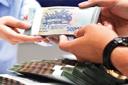 Cơ cấu lại nợ có thể 'đẩy rủi ro cho tương lai'