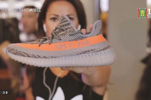 Adidas thanh lý mẫu giày hợp tác Kanye West