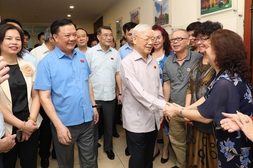 Tổng Bí thư Nguyễn Phú Trọng: Mong Thủ đô văn hiến ngày càng phát triển tốt hơn nữa