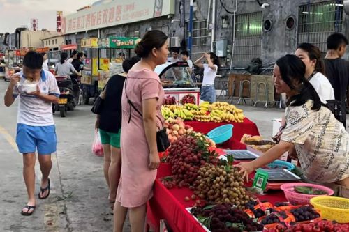 Trung Quốc đổi thái độ về hàng rong vỉa hè