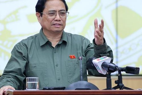 Thủ tướng làm rõ trách nhiệm, giải quyết rốt ráo các khó khăn, vướng mắc để Cần Thơ phát triển