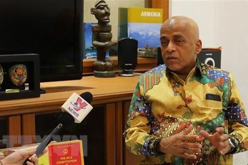 Việt Nam đóng góp tích cực vào việc củng cố đoàn kết ASEAN
