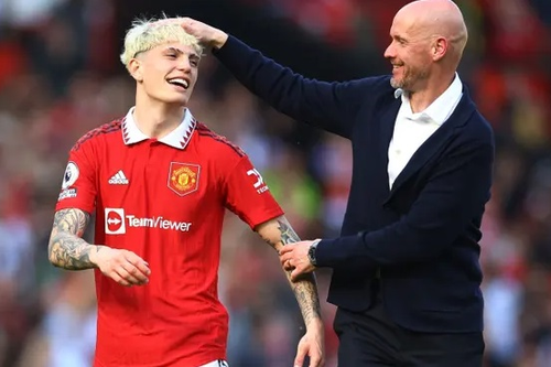 Kết quả bóng đá hôm nay (14-5): MU giữ vững vị trí thứ tư, PSG tiến sát ngôi vương