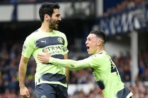 Man City thắng đậm Everton