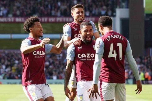 Aston Villa đe dọa 'hất' Tottenham khỏi nhóm dự cúp châu Âu