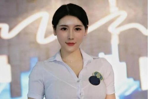 Bất ngờ ngoại hình hiện tại của 'hot girl trợ lý' xứ Trung