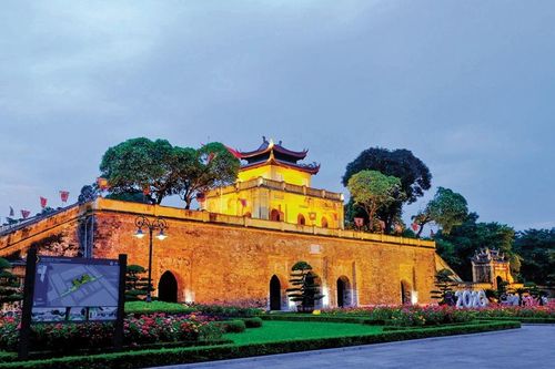 Giữ mãi hồn xưa Hoàng thành