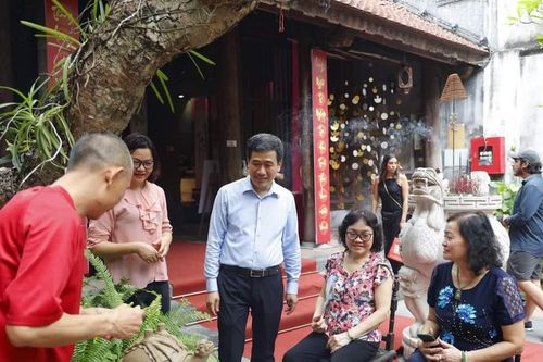 Hà Nội có nghề 'chuyên bạc'...