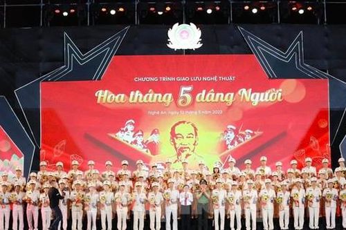 Bộ Công an vinh danh 75 đơn vị, cán bộ, chiến sĩ tiêu biểu
