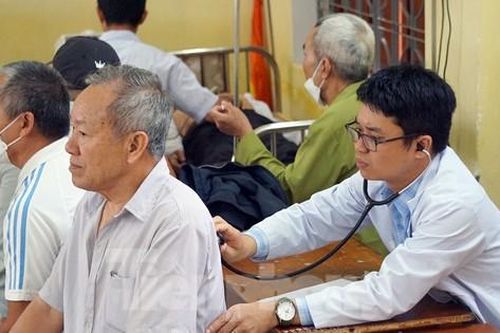 Phát động ngày hội bác sĩ trẻ làm theo lời Bác, tình nguyện vì sức khỏe cộng đồng