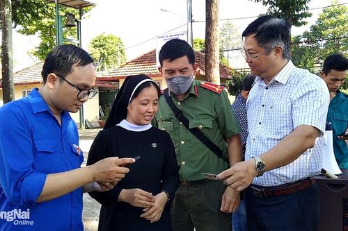 Khắp nơi trong tỉnh ngày 14-5-2023