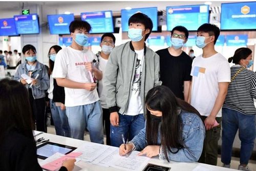 Câu chuyện quốc tế: Giúp người trẻ tìm việc
