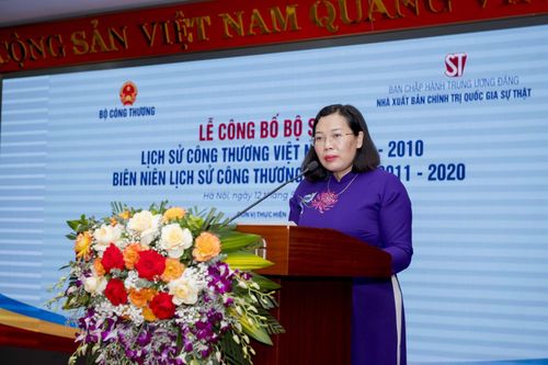 Bộ sách Lịch sử Công Thương Việt Nam là công trình nghiên cứu công phu, có giá trị cả về lý luận và thực tiễn
