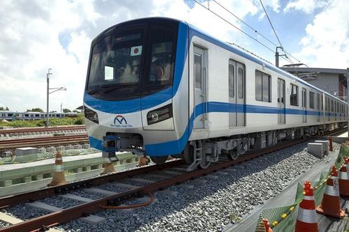 Giá vé tuyến Metro số 1 là 9.000 - 24.000 đồng /lượt, miễn phí tháng đầu