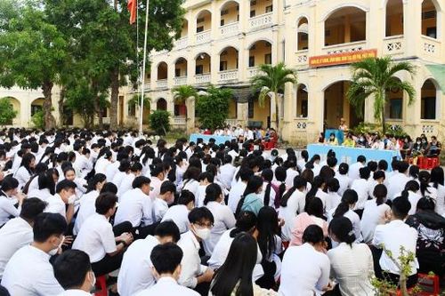 Chủ động phòng ngừa tệ nạn ma túy xâm nhập học đường