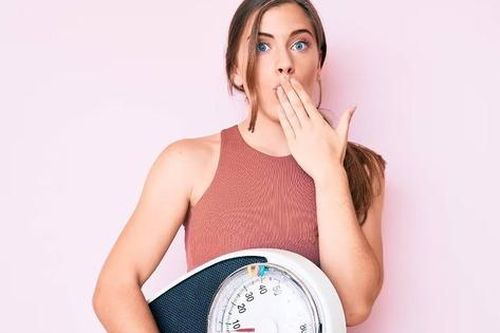 7 lý do khiến cân nặng tăng, giảm thất thường