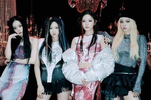 Album 'MY WORLD' giúp aespa vượt mặt BLACKPINK và Le Sserafim với kỷ lục triệu bản