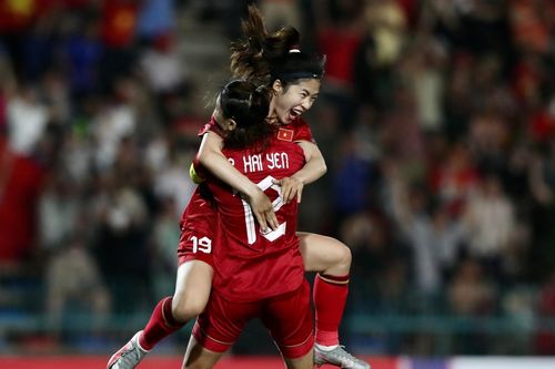 SEA Games chiều 15/5: Bóng đá nữ Việt Nam giành HCV 4 lần liên tiếp